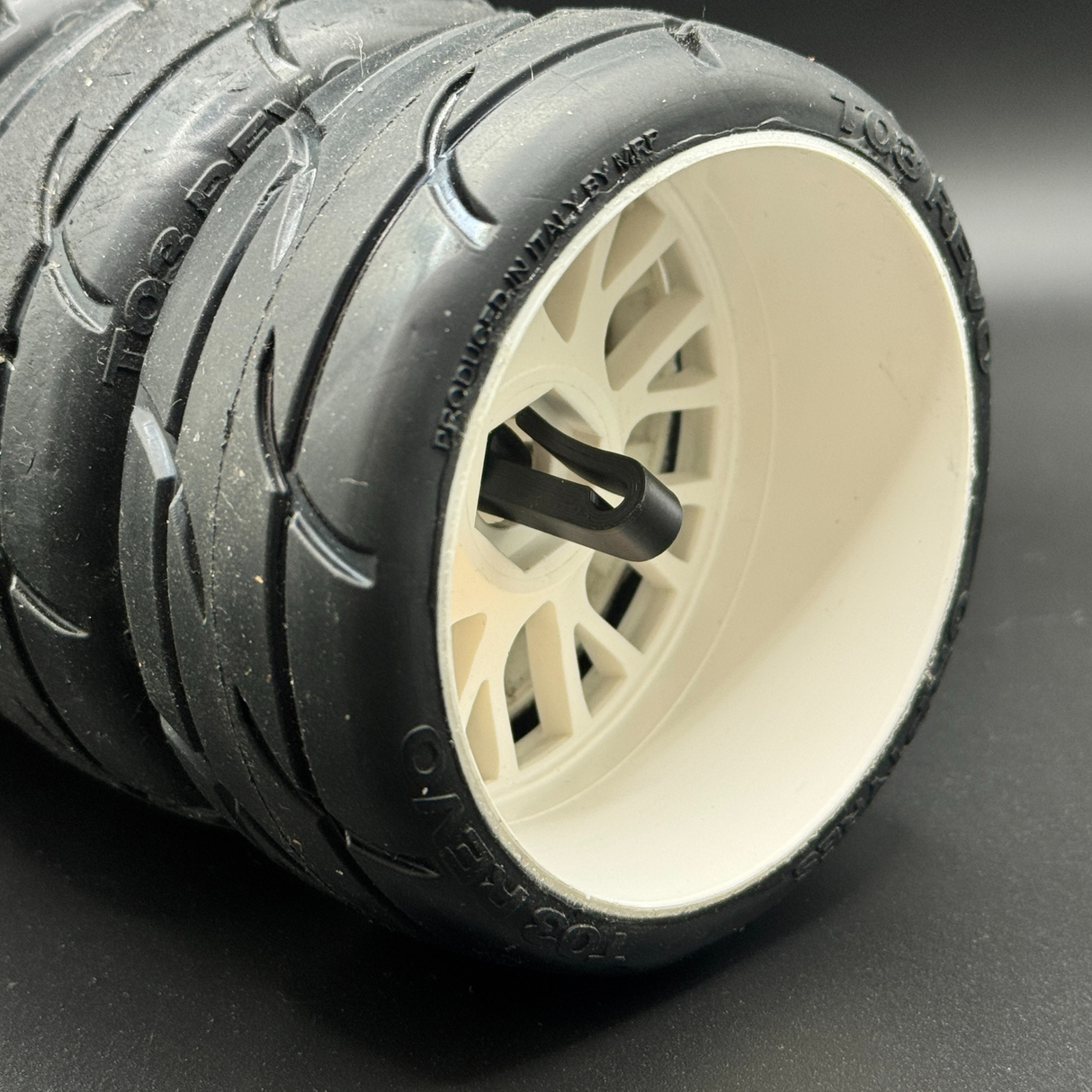 SR-Modellsport 1:8 GT Reifenhalter-Set Schwarz (2er Set)