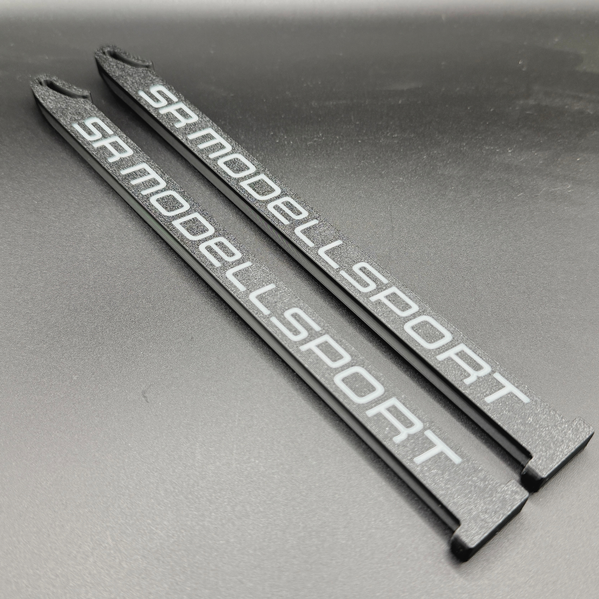 SR-Modellsport 1:6 Offroad Reifenhalter Schwarz | Passend für 24 mm MCD & GRP Felgen (2er Set)