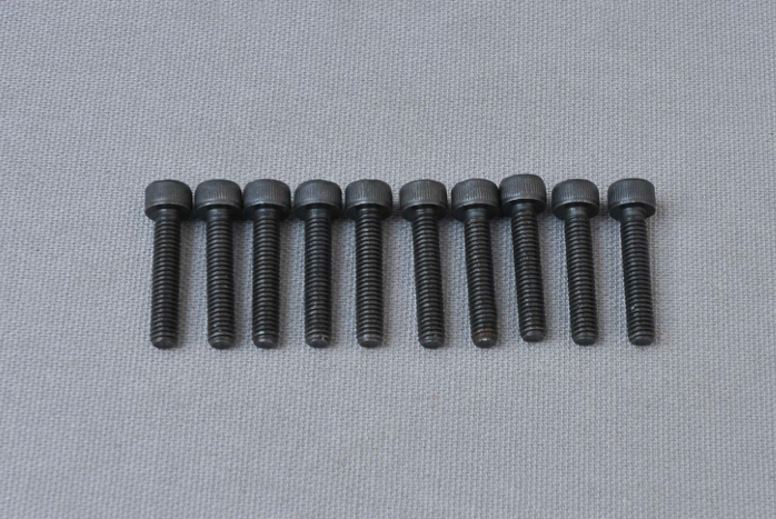 Cylinder head Allen screw M4x20 mm